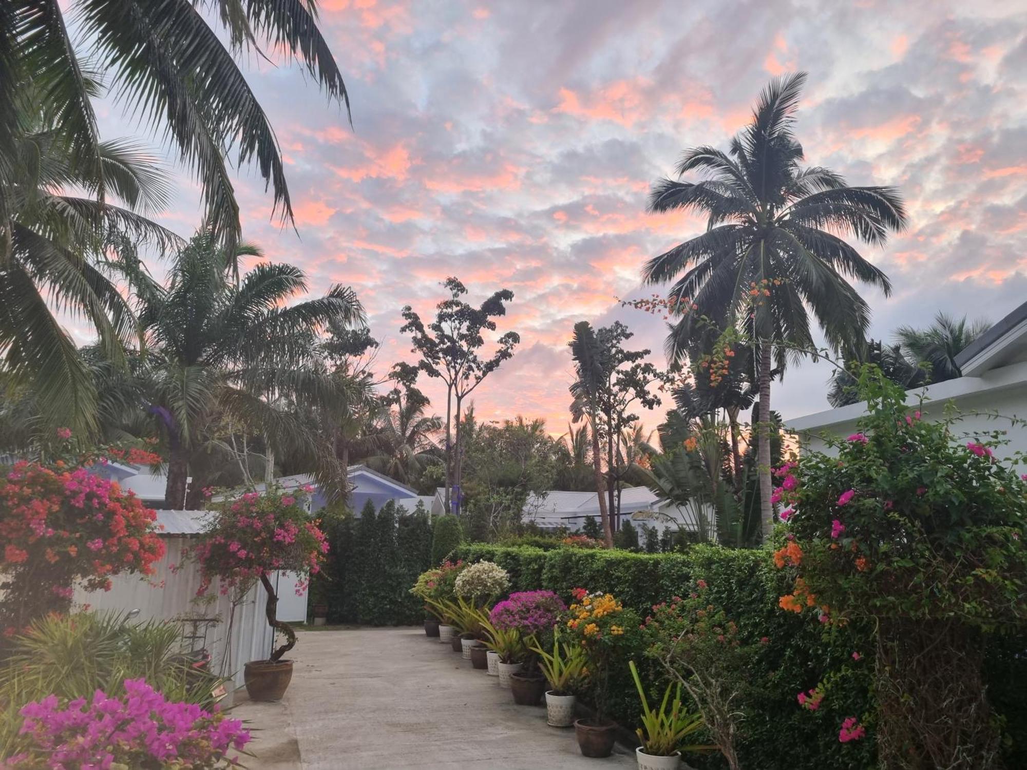 Bougain Villas Salad Beach Buitenkant foto